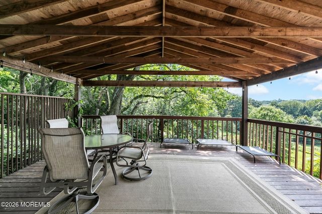 16 Browns Lane, Atlantic Highlands, NJ 07716