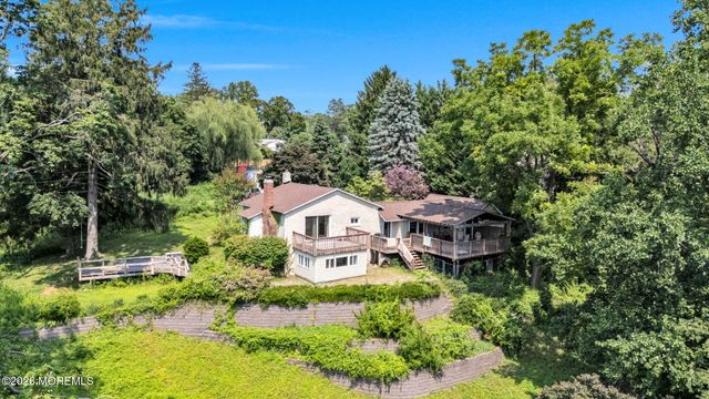 16 Browns Lane, Atlantic Highlands, NJ 07716