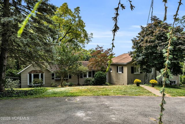 16 Browns Lane, Atlantic Highlands, NJ 07716