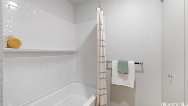 91-4099 Hikuono Street 1220, Kapolei, HI 96707