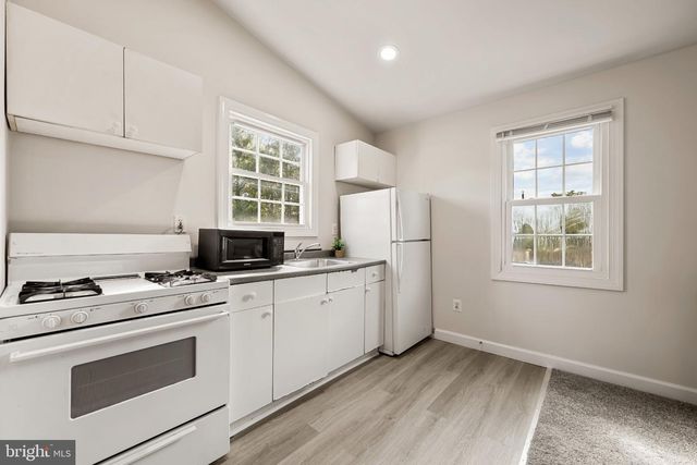 6612 QUANDER RD, Alexandria, VA 22307