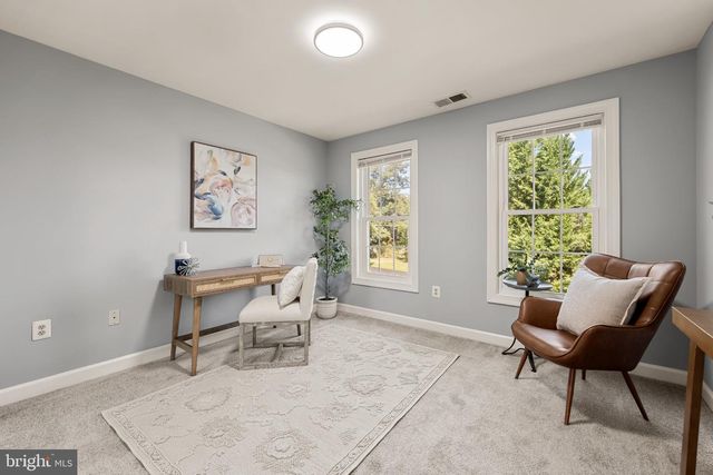 6612 QUANDER RD, Alexandria, VA 22307