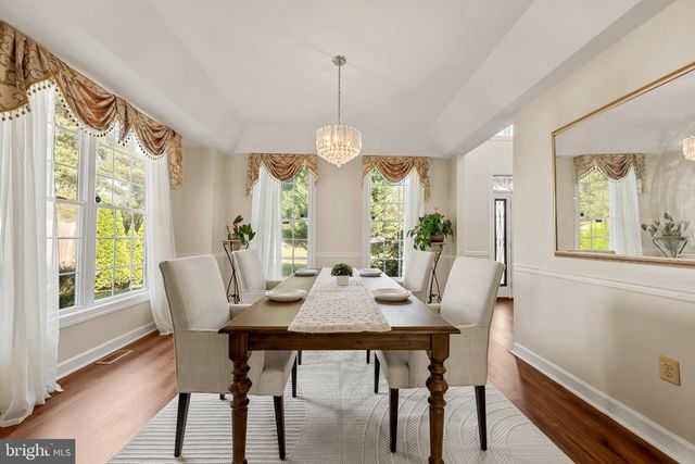 6612 QUANDER RD, Alexandria, VA 22307