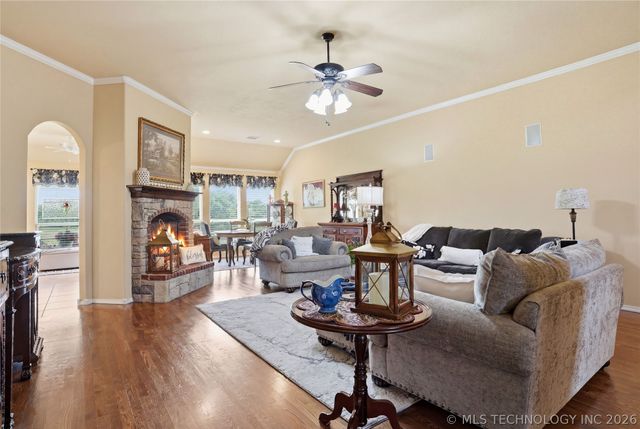 9306 E 91st Street N, Owasso, OK 74055
