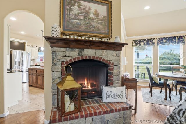 9306 E 91st Street N, Owasso, OK 74055