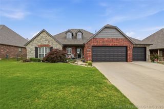9306 E 91st Street N, Owasso, OK 74055