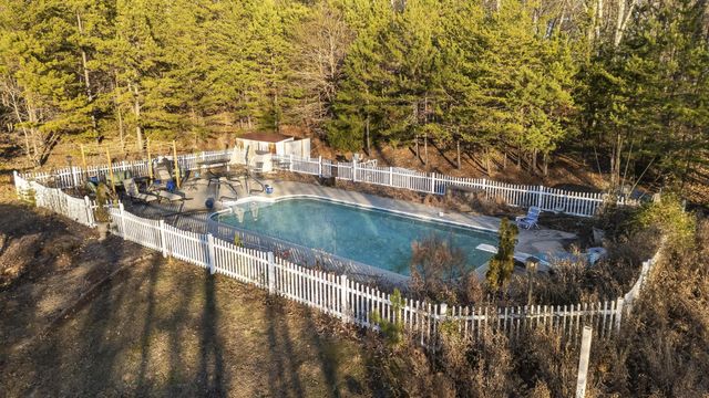 345 Potter Place Road, NW, Charleston, TN 37310