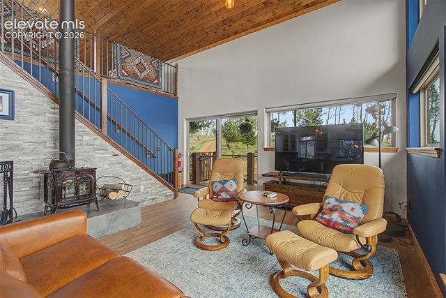 621 School House Hollow, Victor, CO 80860