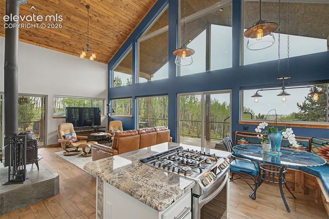 621 School House Hollow, Victor, CO 80860