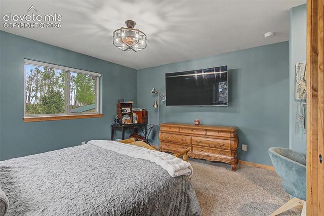 621 School House Hollow, Victor, CO 80860