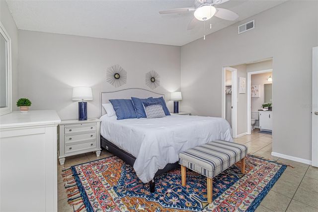 940 FENTON LANE 12, Lakeland, FL 33809