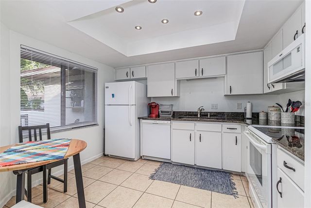 940 FENTON LANE 12, Lakeland, FL 33809