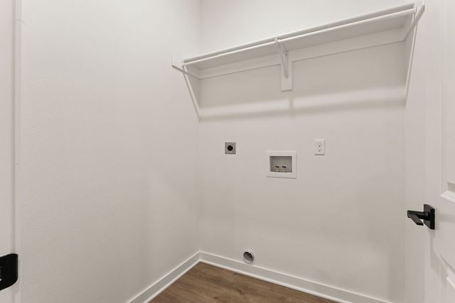 18 Dumfries Lane, Bella Vista, AR 72715