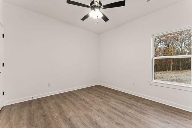 18 Dumfries Lane, Bella Vista, AR 72715