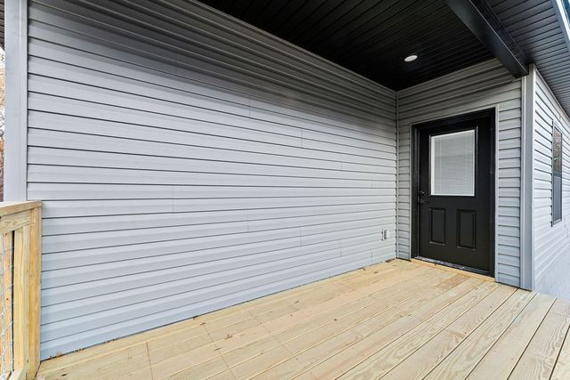 18 Dumfries Lane, Bella Vista, AR 72715