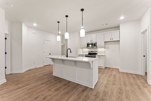 18 Dumfries Lane, Bella Vista, AR 72715