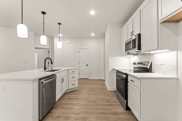 18 Dumfries Lane, Bella Vista, AR 72715