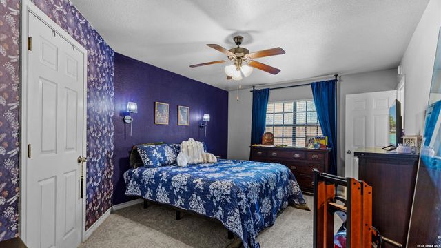 128 RIVERVIEW RD, Mcqueeney, TX 78123