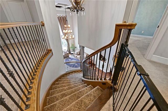 9429 W 162nd Street, Overland Park, KS 66085
