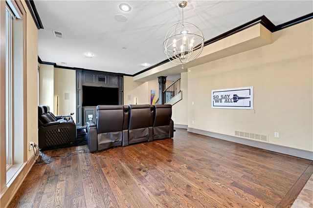 9429 W 162nd Street, Overland Park, KS 66085