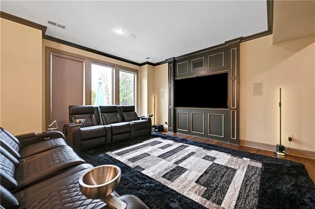 9429 W 162nd Street, Overland Park, KS 66085