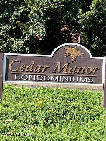 22 Rose Manor Court, 317, Brick, NJ 08723