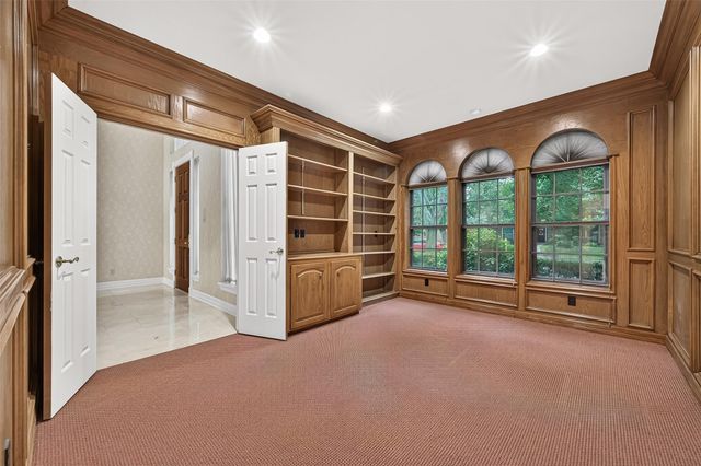 919 Ivy Parkway Drive, Houston, TX 77077