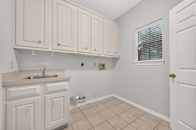 919 Ivy Parkway Drive, Houston, TX 77077