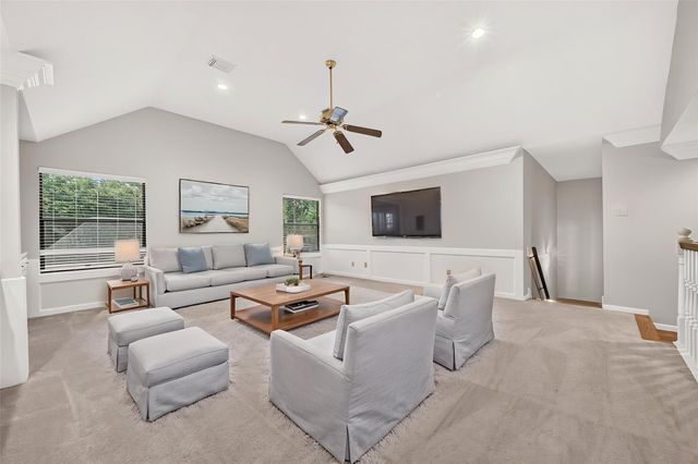 919 Ivy Parkway Drive, Houston, TX 77077