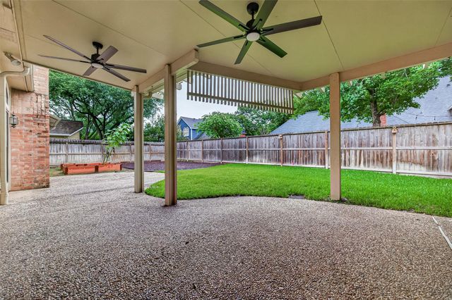 919 Ivy Parkway Drive, Houston, TX 77077