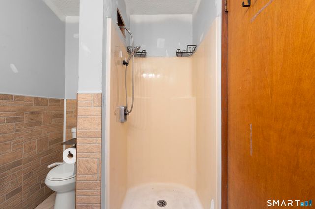 805 Woodin Street, Hamden, CT 06514