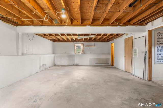 805 Woodin Street, Hamden, CT 06514