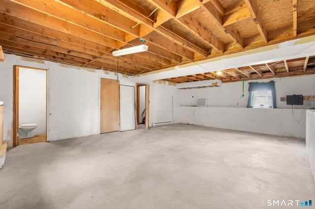 805 Woodin Street, Hamden, CT 06514