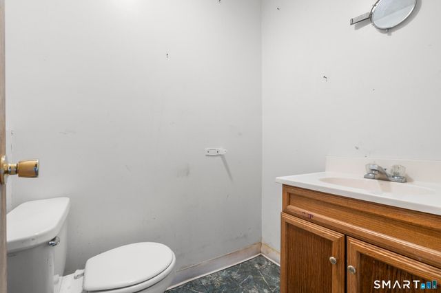 805 Woodin Street, Hamden, CT 06514