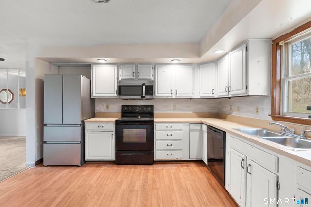 805 Woodin Street, Hamden, CT 06514