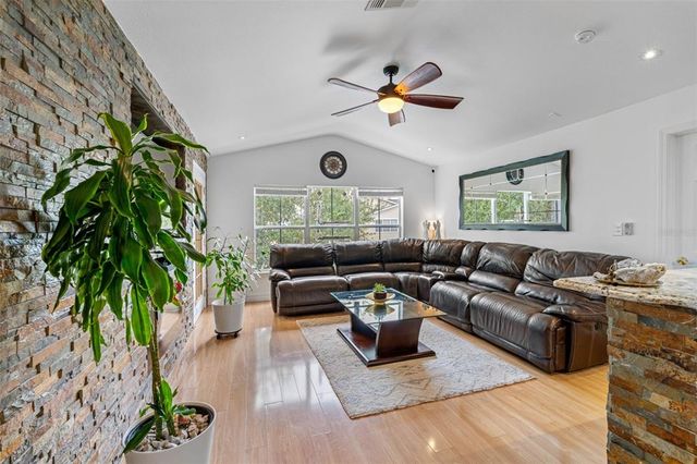 18593 BRIDLE CLUB DRIVE, Tampa, FL 33647