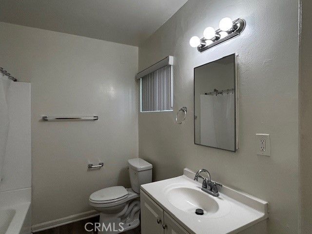 12437 Harris 8, Lynwood, CA 90262