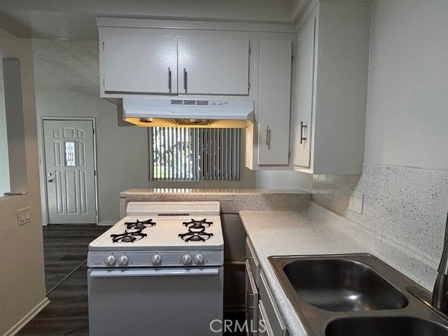 12437 Harris 8, Lynwood, CA 90262