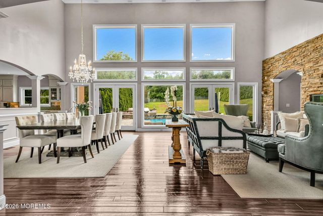 2 Hop Brook Lane, Holmdel, NJ 07733