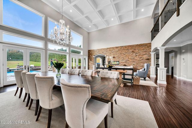 2 Hop Brook Lane, Holmdel, NJ 07733