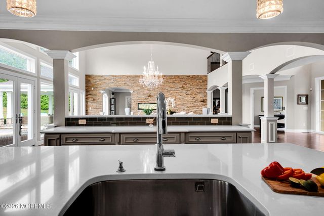 2 Hop Brook Lane, Holmdel, NJ 07733