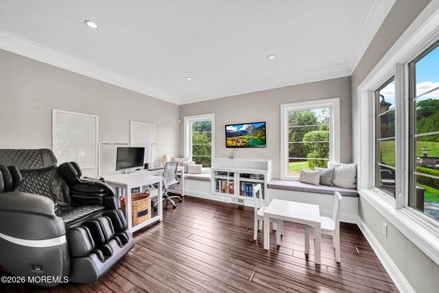 2 Hop Brook Lane, Holmdel, NJ 07733