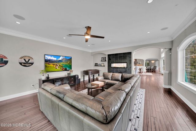 2 Hop Brook Lane, Holmdel, NJ 07733