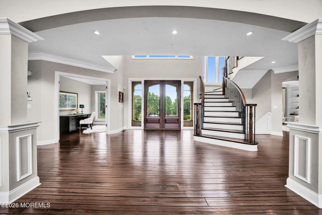2 Hop Brook Lane, Holmdel, NJ 07733