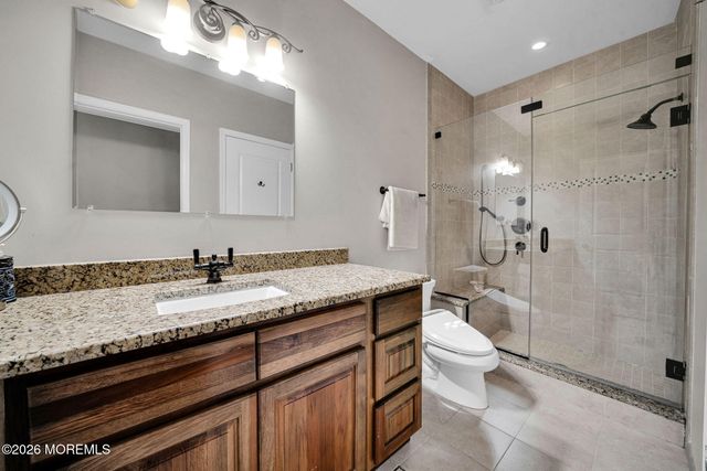 2 Hop Brook Lane, Holmdel, NJ 07733