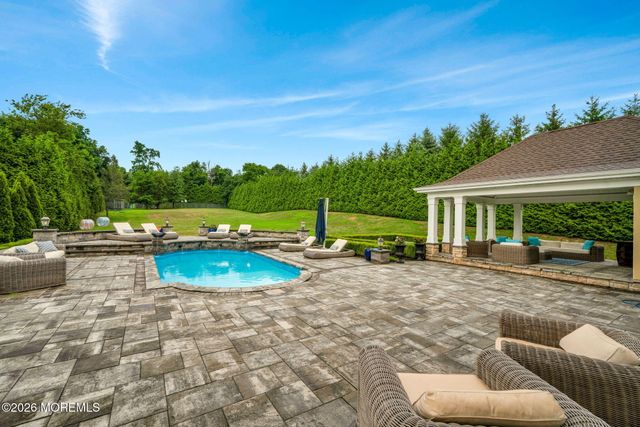 2 Hop Brook Lane, Holmdel, NJ 07733