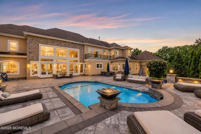 2 Hop Brook Lane, Holmdel, NJ 07733