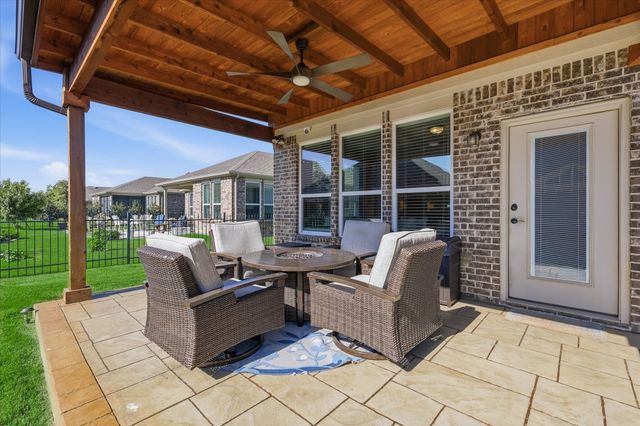 8870 Silent River Road, Frisco, TX 75036