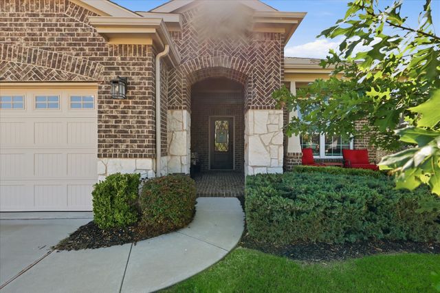 8870 Silent River Road, Frisco, TX 75036