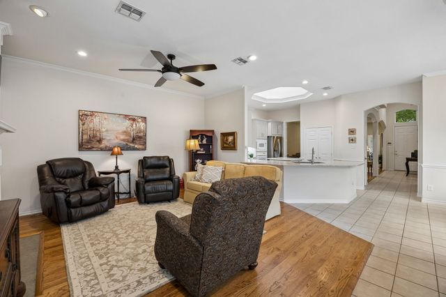 6970 Aspen Creek Lane, Dallas, TX 75252